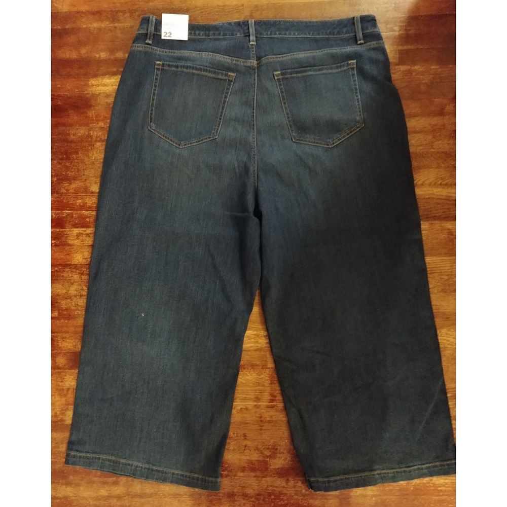 🔥 NWT Lane Bryant stretchy mid-rise wide leg Crop denim jean Capri - Picture 7 of 7
